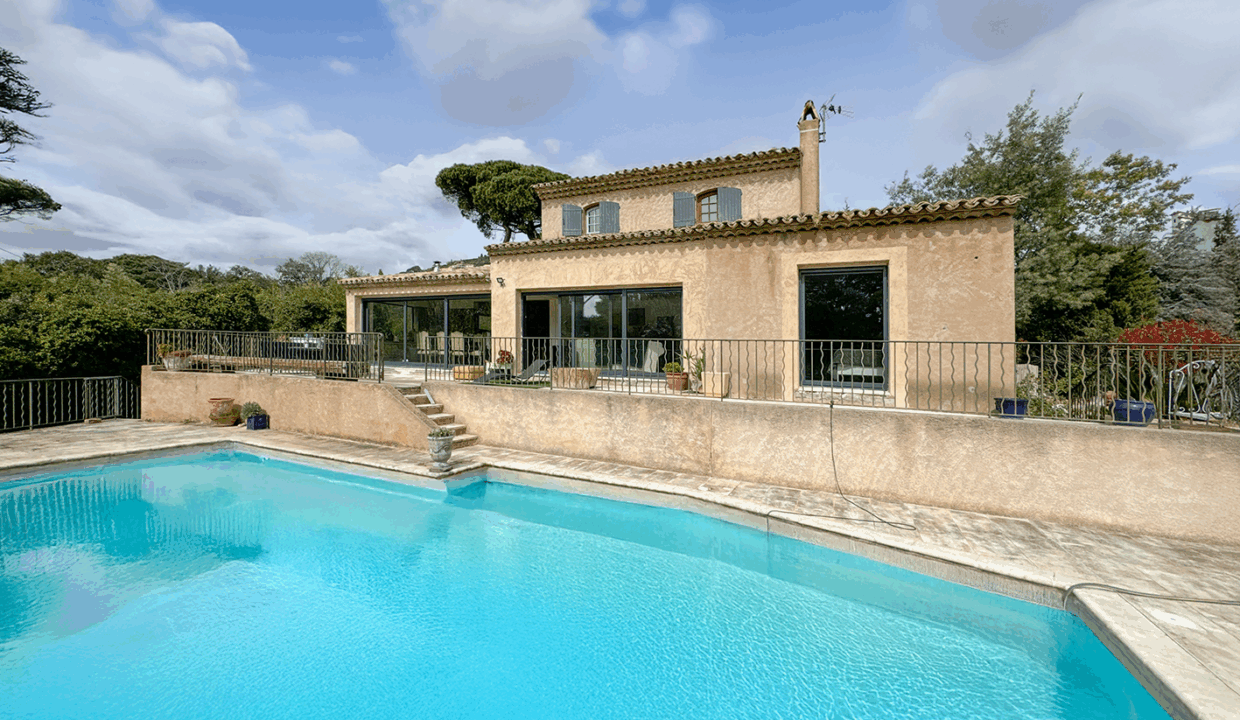 immobilier-saint-tropez.jpg